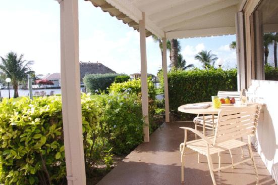 Royal Flamingo Villas Hillsboro Beach Bagian luar foto