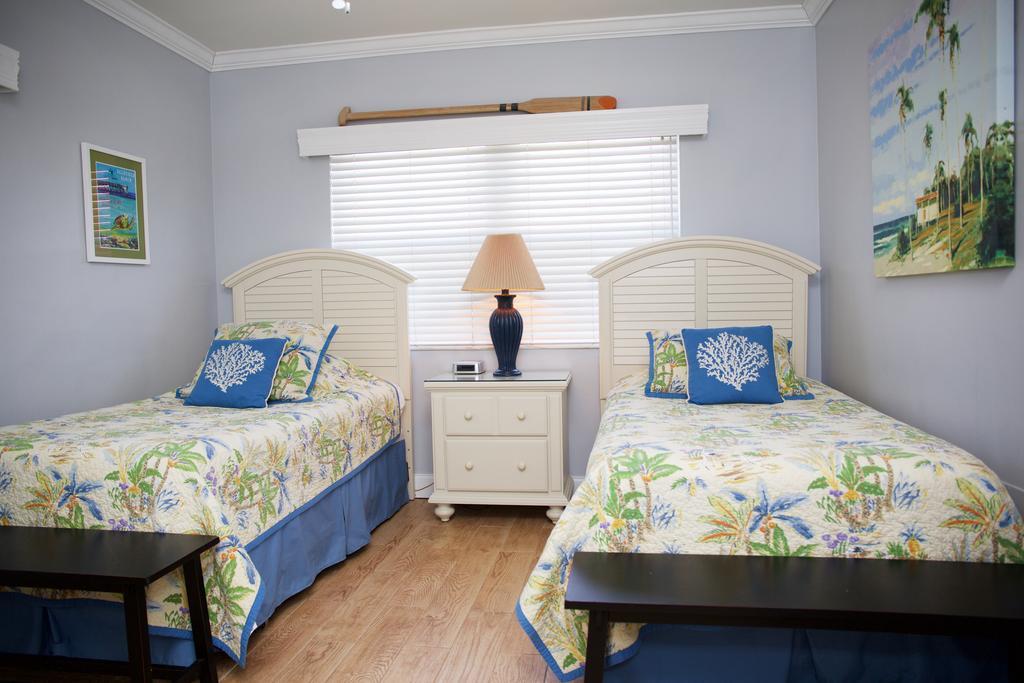 Royal Flamingo Villas Hillsboro Beach Bagian luar foto